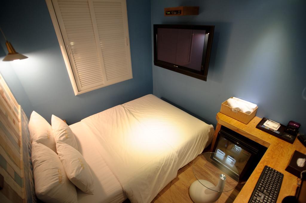 Atti Guesthouse Seoul Bagian luar foto