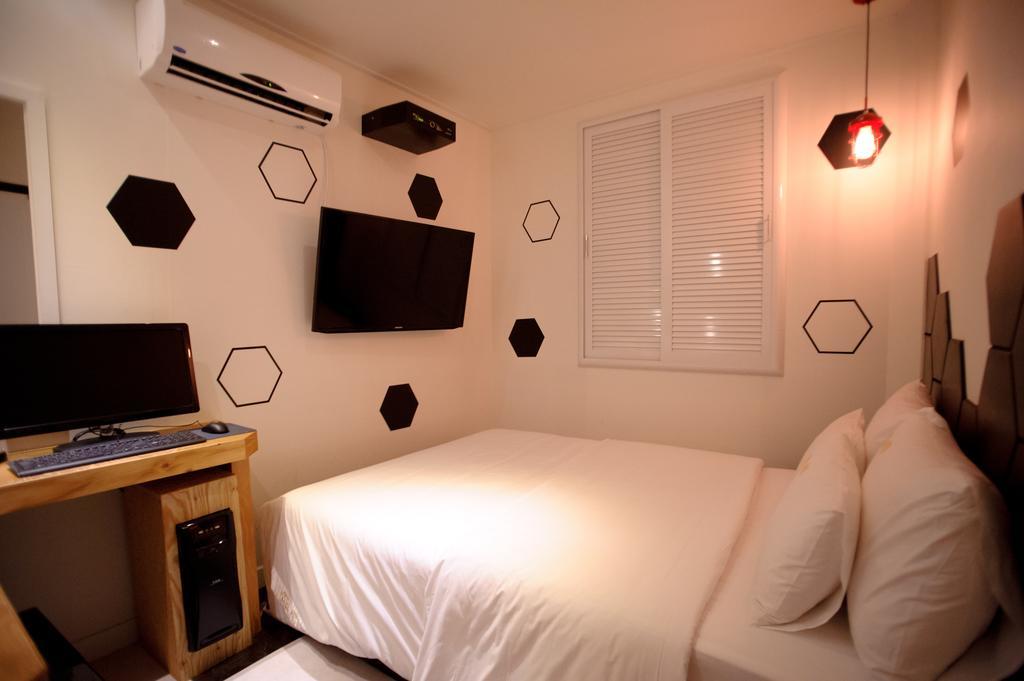 Atti Guesthouse Seoul Bagian luar foto