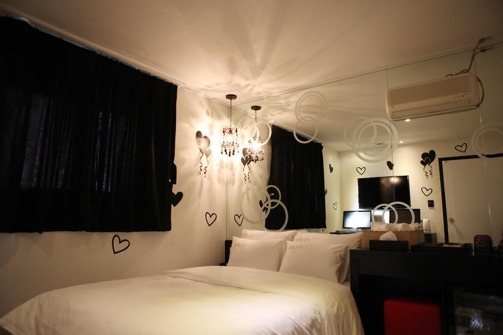 Atti Guesthouse Seoul Bagian luar foto