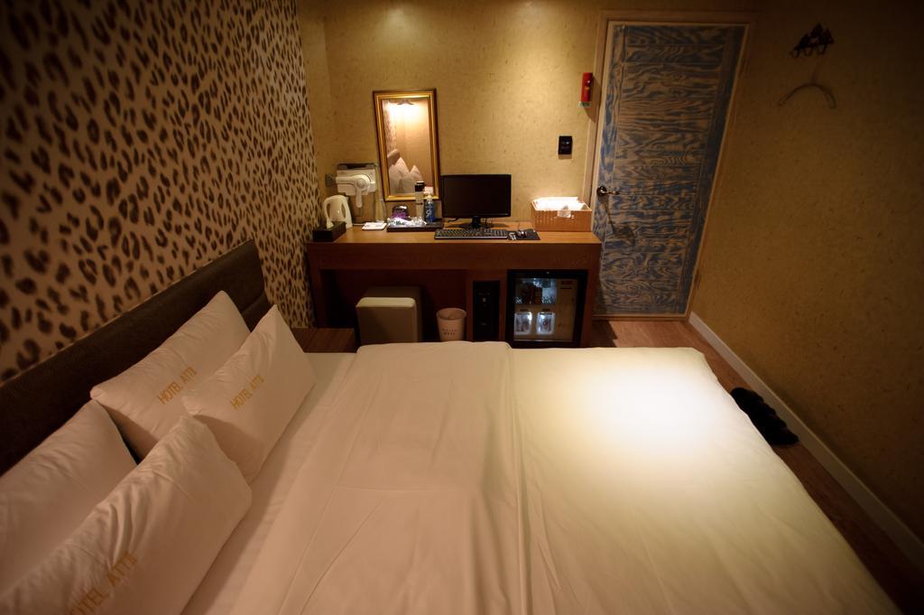 Atti Guesthouse Seoul Bagian luar foto
